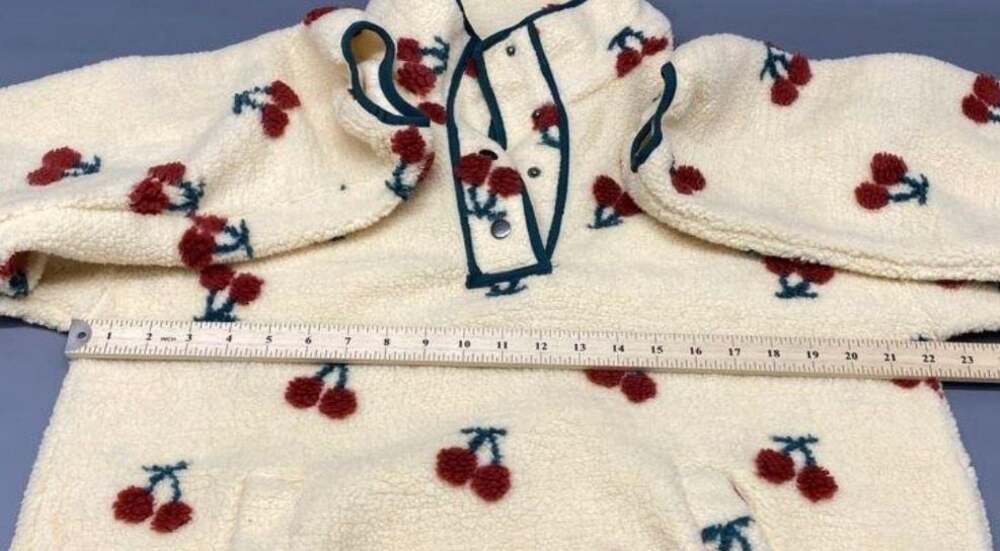 Cherry Pattern Fleece Pullover – Ragstock - Picture 6 of 8